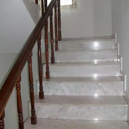 Guest house Zara- And